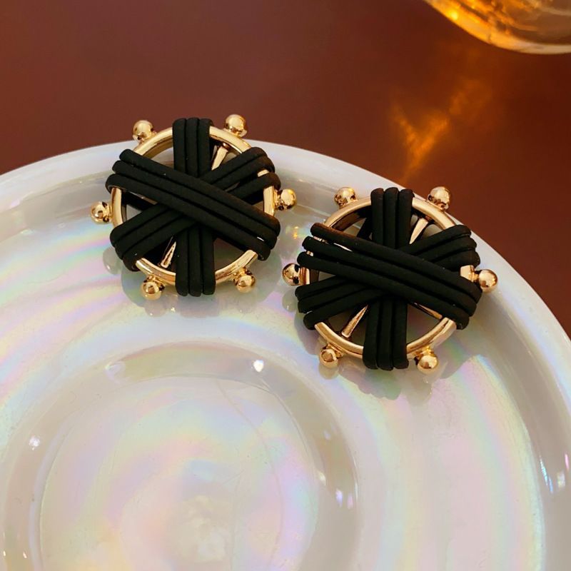 銀針黑色水晶款幾何耳釘小眾百搭耳環時尚氣質輕奢高級感耳飾批發