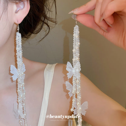 水晶串珠蝴蝶流蘇耳鉤－商品主圖｜https://igowo.tw/