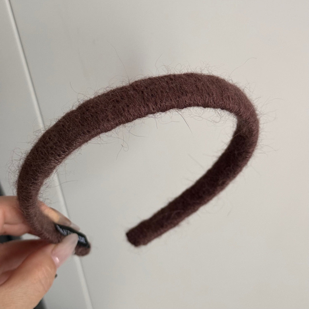 針織布面纏繞髮箍－細節特寫4｜https://igowo.tw/