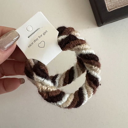 棕色纏繞髮圈