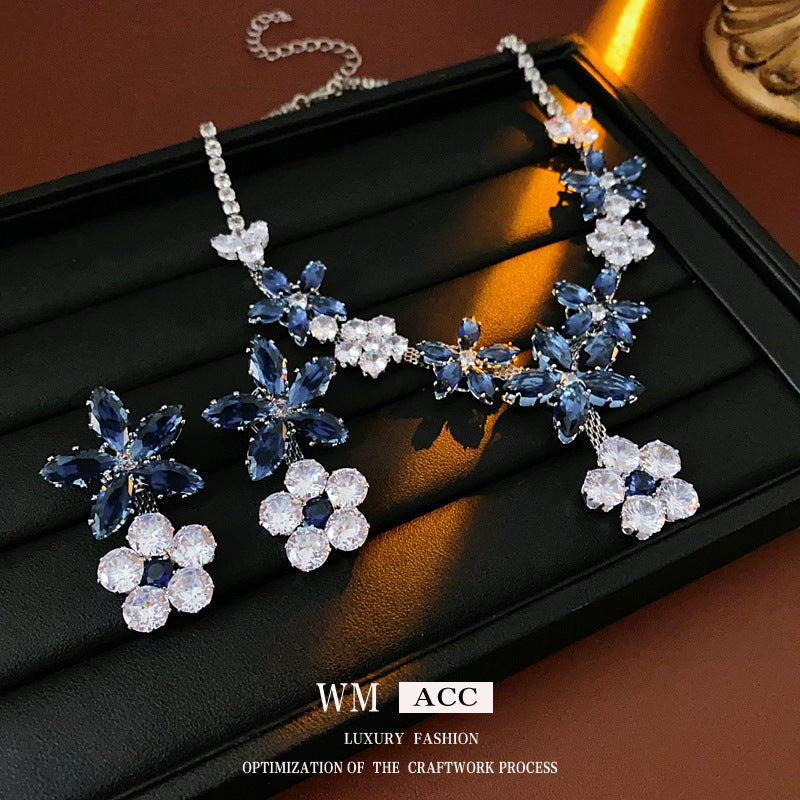 鋯石花朵項鍊耳環組－商品主圖｜https://igowo.tw/