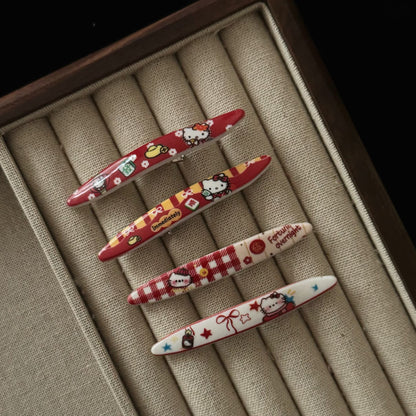 紅色貓咪橢圓髮夾－黃色格子髮夾款實拍｜https://igowo.tw/