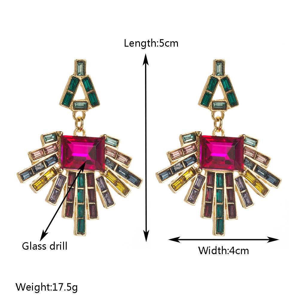 鋯石扇形復古誇張耳環－紅色款實拍｜https://igowo.tw/