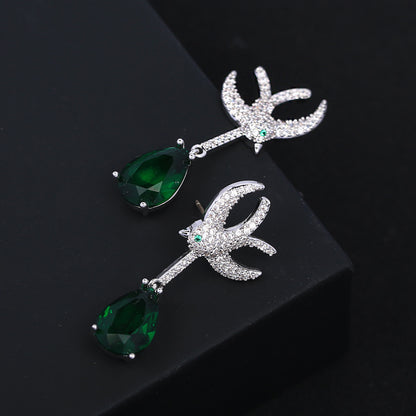 S925鋯石花朵流蘇耳環－白金款實拍｜https://igowo.tw/