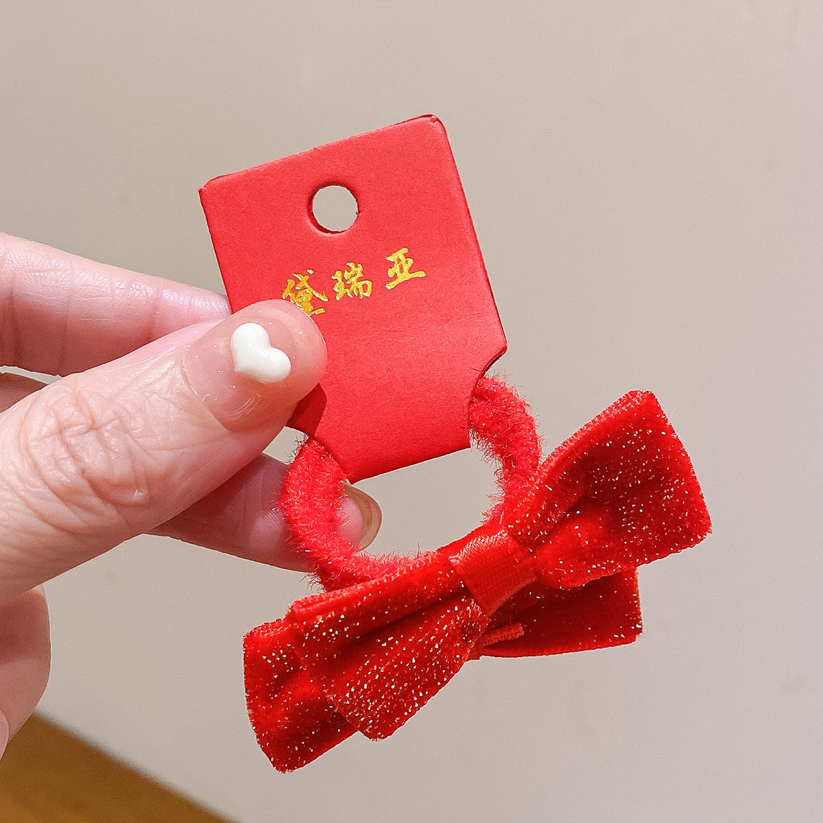 絨面蝴蝶結復古髮夾－細節特寫76｜https://igowo.tw/