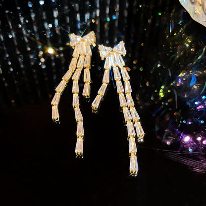 鋯石蝴蝶結流蘇耳釘