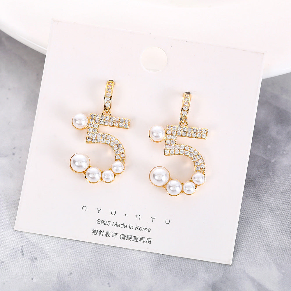 S925珍珠鋯石誇張耳釘－商品主圖｜https://igowo.tw/