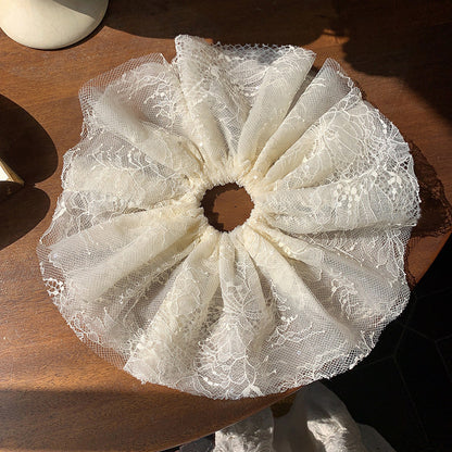 蕾絲大腸圈髮圈－商品主圖｜https://igowo.tw/
