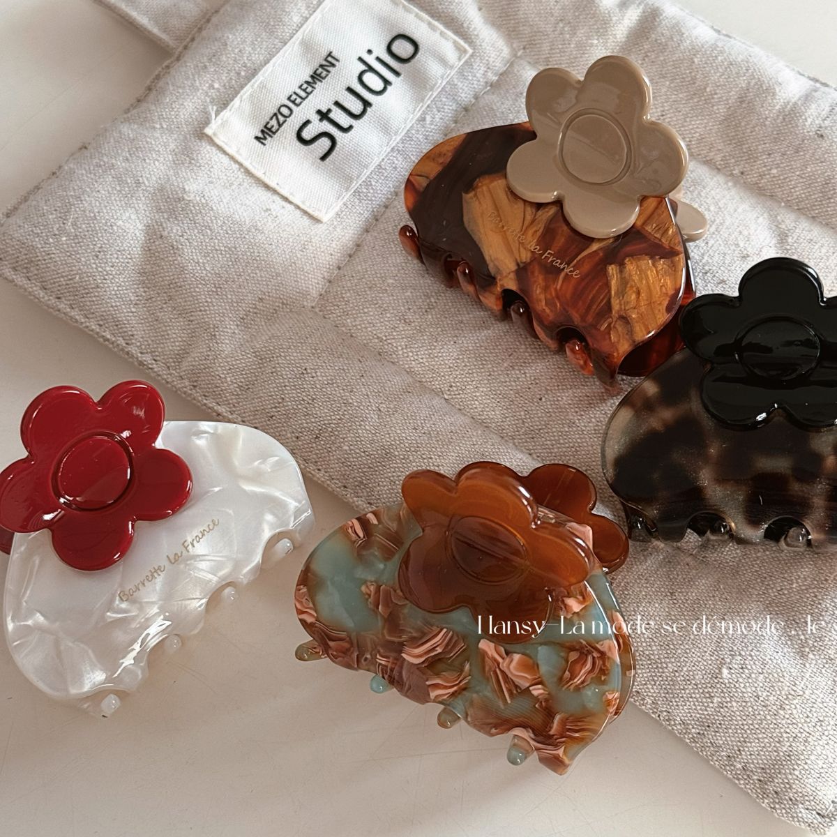醋酸板材花朵鯊魚夾－商品主圖｜https://igowo.tw/
