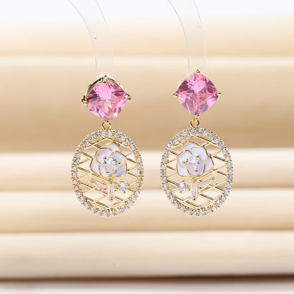 S925鋯石花朵微鑲耳環－商品主圖｜https://igowo.tw/