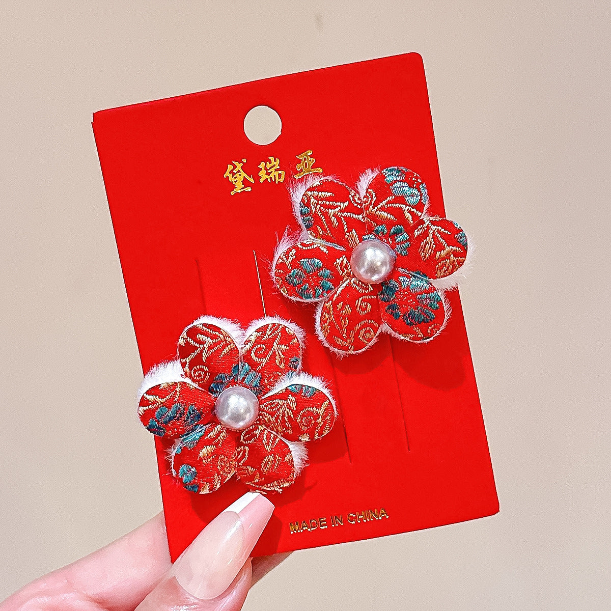 絨面蝴蝶結復古髮夾－細節特寫39｜https://igowo.tw/