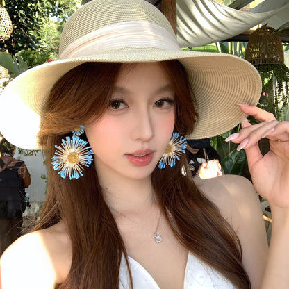 珍珠銀針花朵耳墜－細節特寫10｜https://igowo.tw/