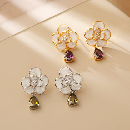 鋯石山茶花水滴耳釘－商品主圖｜https://igowo.tw/