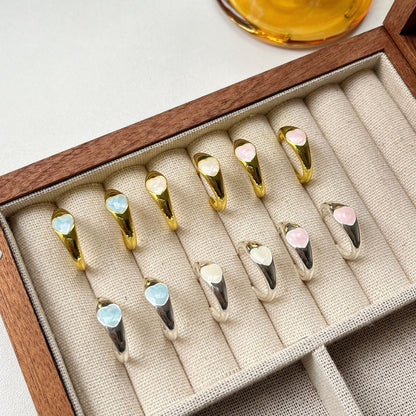 愛心簡約耳釘－商品主圖｜https://igowo.tw/