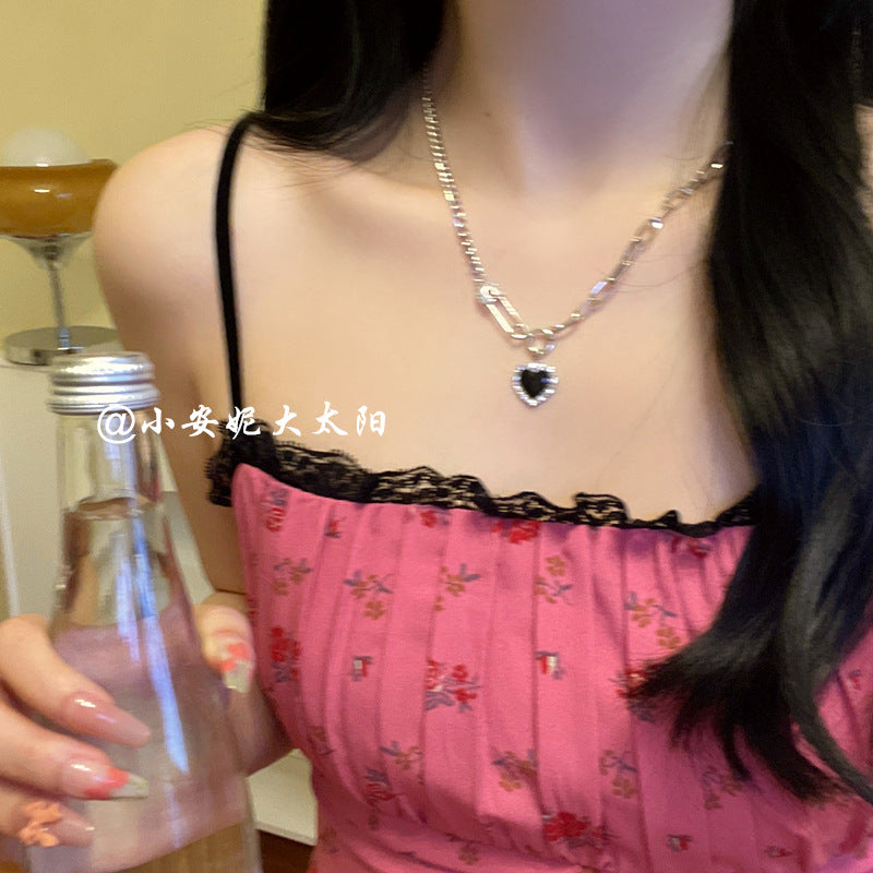 珍珠愛心墜飾項鍊－細節特寫131｜https://igowo.tw/