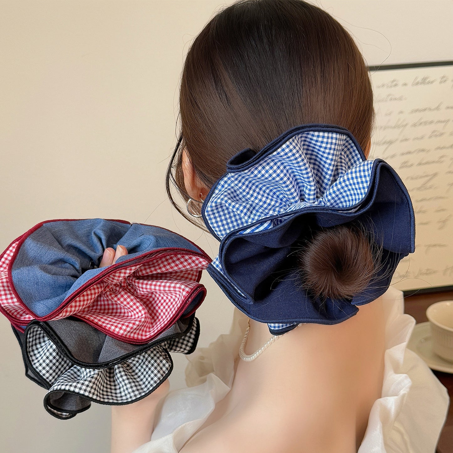 撞色布面格紋髮圈－商品主圖｜https://igowo.tw/