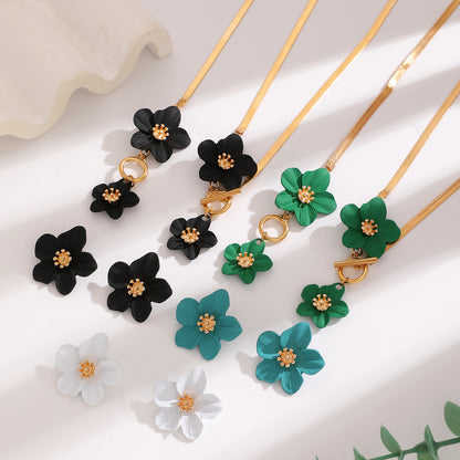 花朵墜飾復古項鍊－商品主圖｜https://igowo.tw/