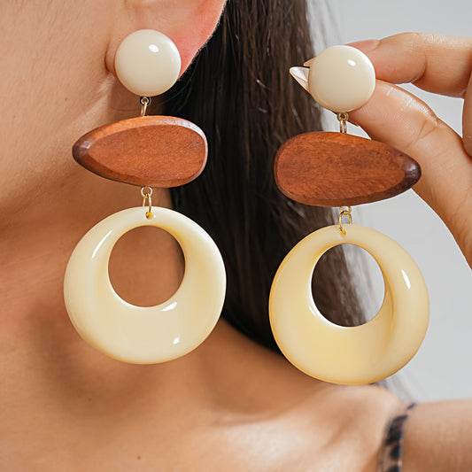 樹脂銀針圓形垂墜耳環－商品主圖｜https://igowo.tw/