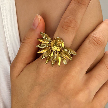 琺瑯蝴蝶結復古戒指－細節特寫6｜https://igowo.tw/