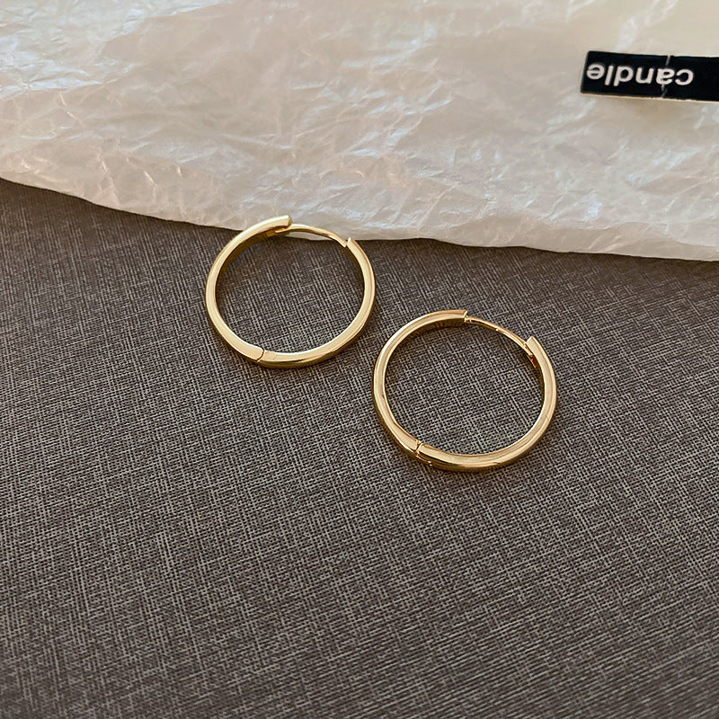 銀針扭紋簡約耳環－細節特寫48｜https://igowo.tw/