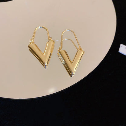 珍珠銀針花朵流蘇耳釘－細節特寫13｜https://igowo.tw/