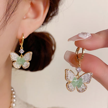 水晶蝴蝶鑲鑽耳墜－商品主圖｜https://igowo.tw/