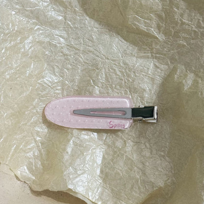 鋯石蝴蝶結髮夾－粉色碎花款細節｜https://igowo.tw/