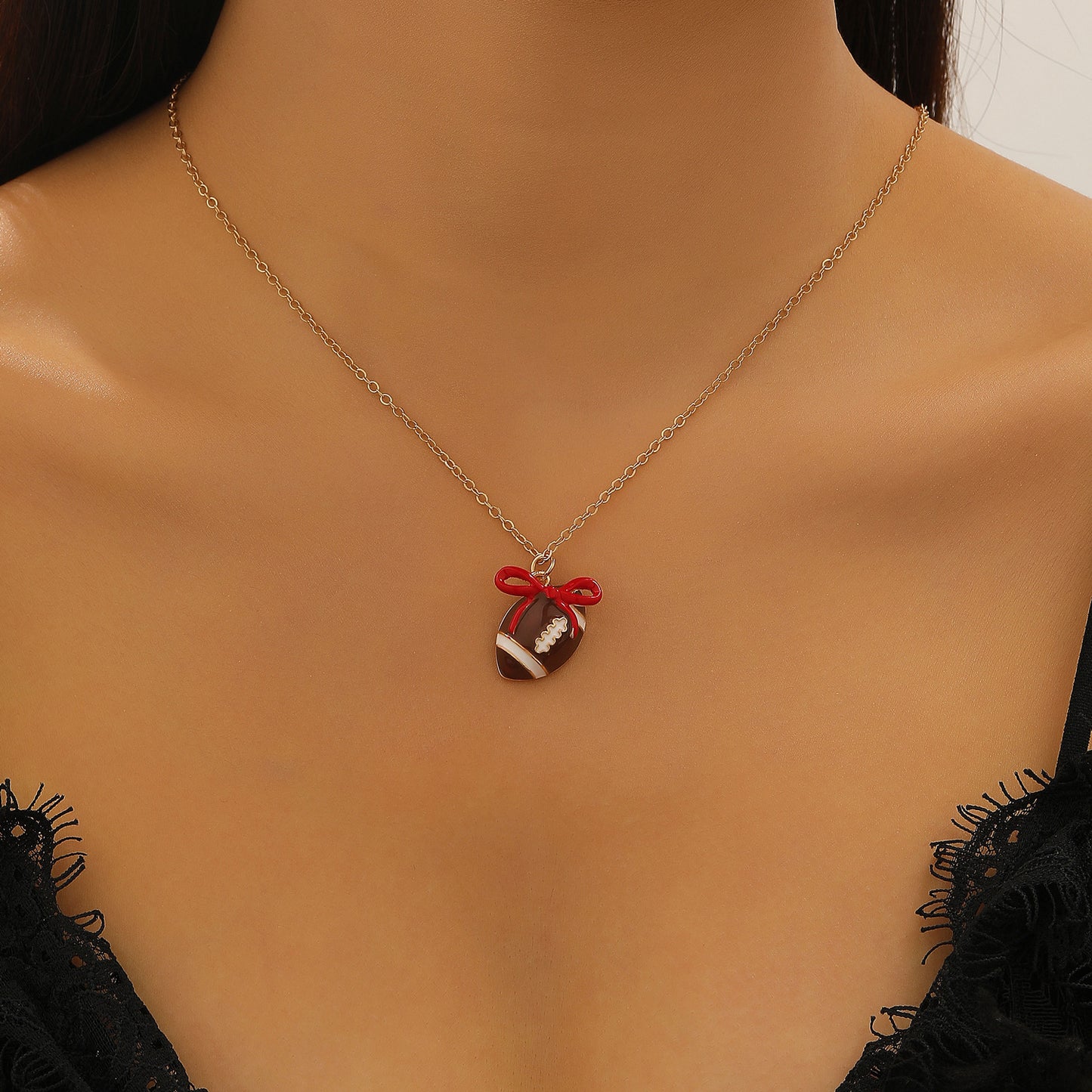 愛心蝴蝶結項鍊耳環組－細節特寫9｜https://igowo.tw/