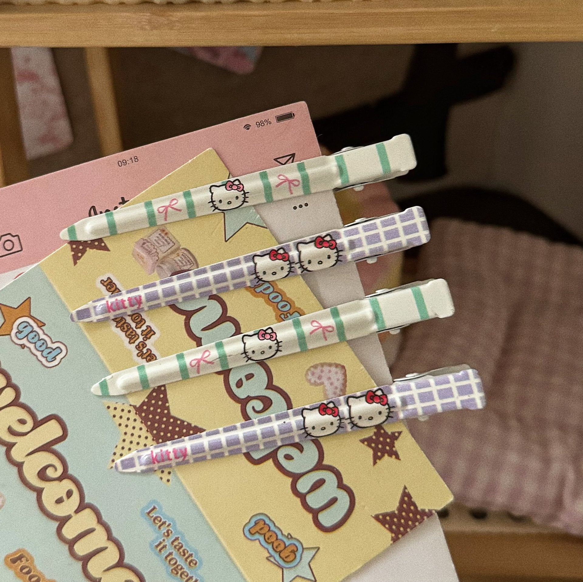 紫色金屬貓咪卡通髮夾－商品主圖｜https://igowo.tw/