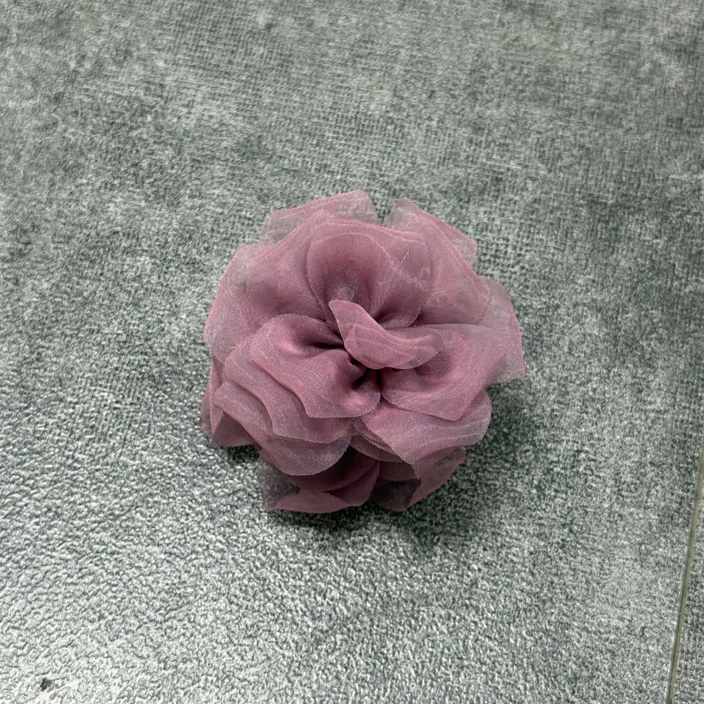 網紗花朵鯊魚夾