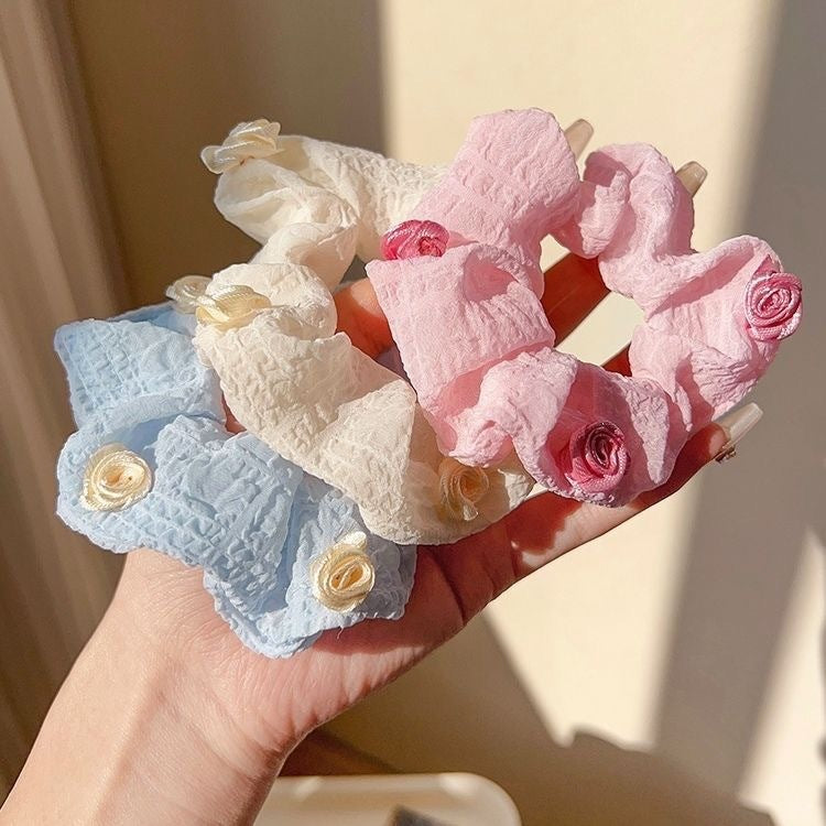 玫瑰山茶花髮圈－第二視角實拍｜https://igowo.tw/