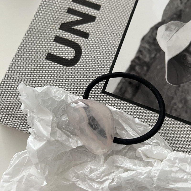 壓克力不規則簡約髮圈－咖色款細節｜https://igowo.tw/