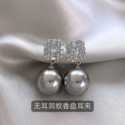 琺瑯愛心免耳洞耳夾－細節特寫72｜https://igowo.tw/