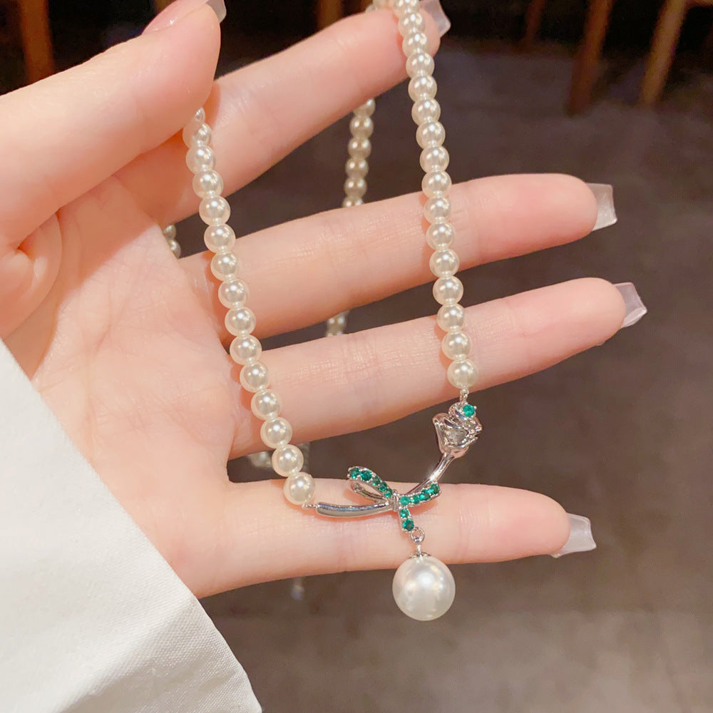 玻璃玫瑰簡約項鍊－商品主圖｜https://igowo.tw/