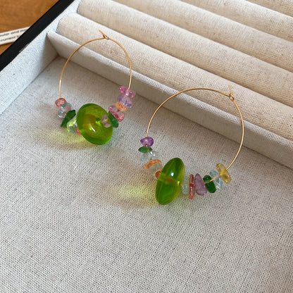 綠色樹脂方形流蘇耳釘－細節特寫21｜https://igowo.tw/