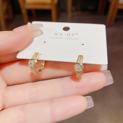 鋯石復古小巧耳扣－商品主圖｜https://igowo.tw/