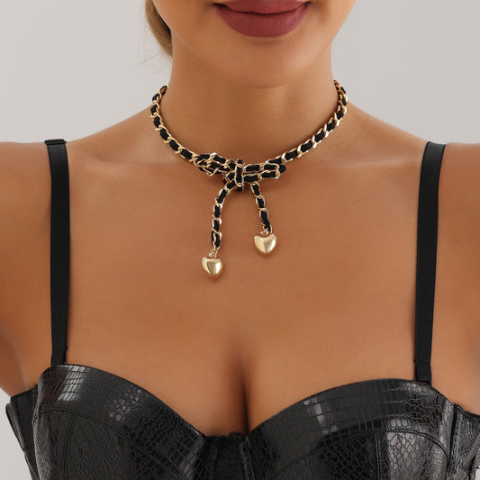 愛心交叉項鍊－商品主圖｜https://igowo.tw/