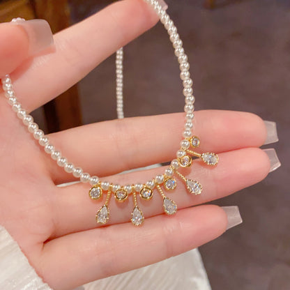 鋯石玻璃水滴流蘇項鍊－商品主圖｜https://igowo.tw/