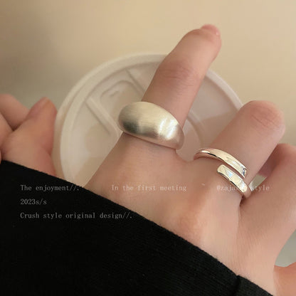 幾何拉絲磨砂戒指－商品主圖｜https://igowo.tw/