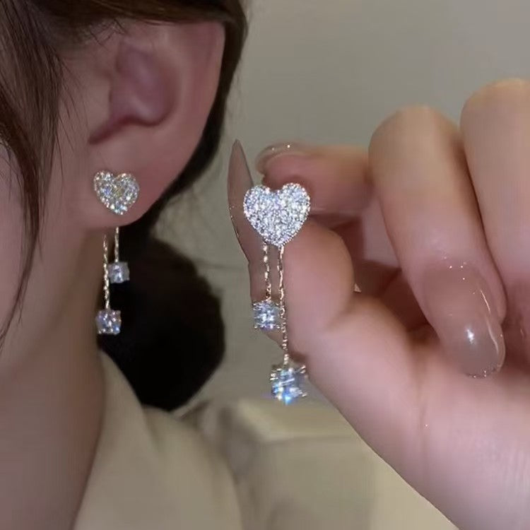 鋯石水滴微鑲耳環－白K X569款細節5｜https://igowo.tw/