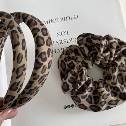 豹紋寬版髮箍－杏豹紋-寬髮箍款細節｜https://igowo.tw/
