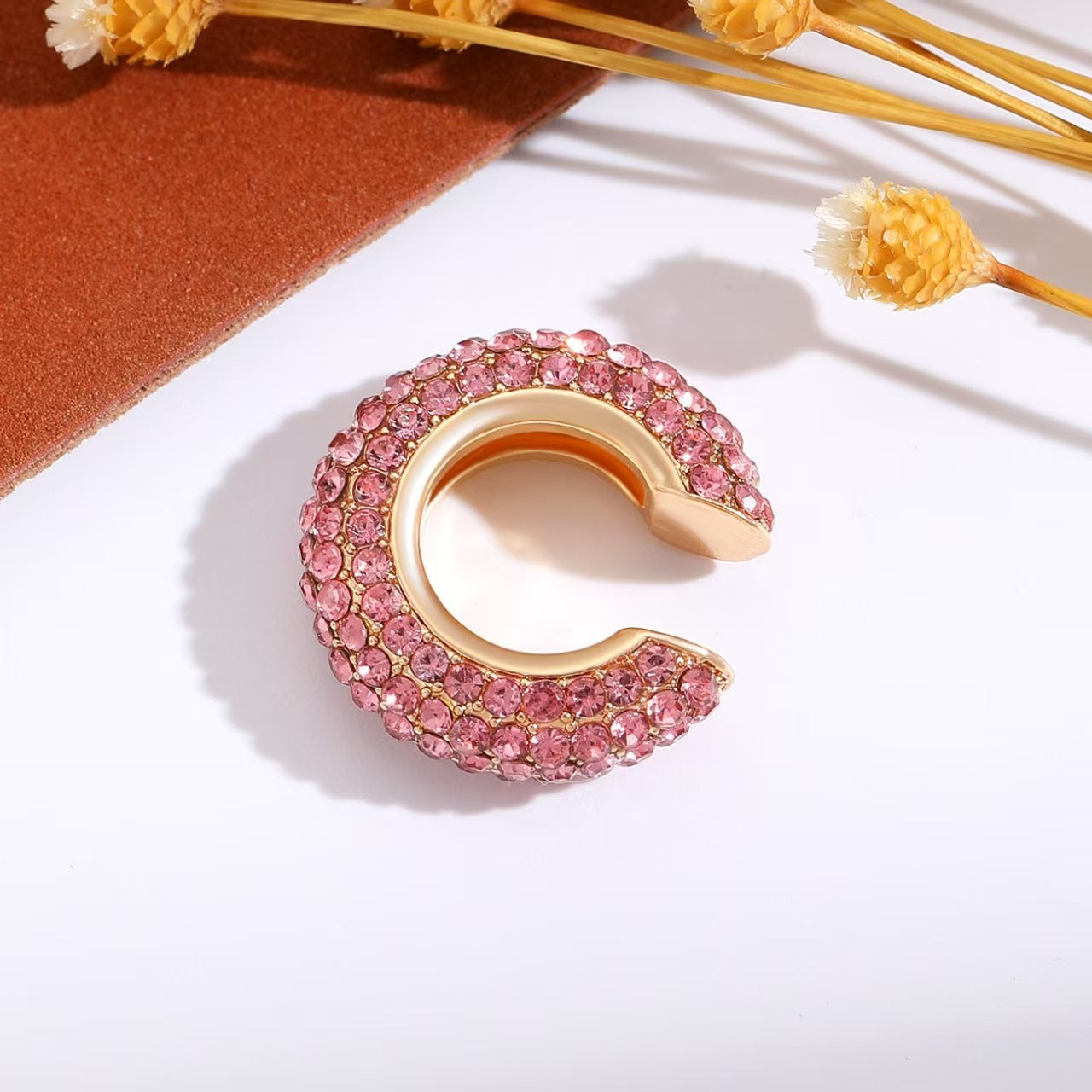 鋯石C形免耳洞耳夾－細節特寫17｜https://igowo.tw/