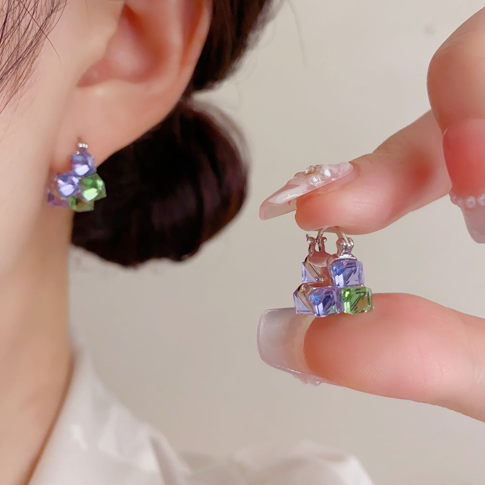 彩色鋯石方形簡約耳扣－商品主圖｜https://igowo.tw/