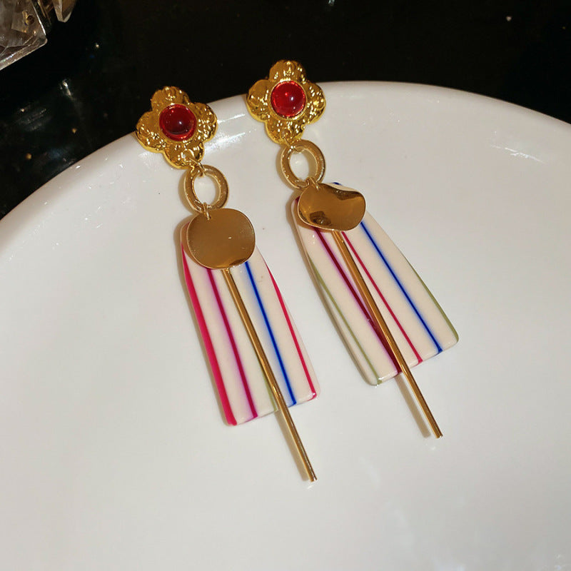 花朵流蘇復古耳環－細節特寫49｜https://igowo.tw/