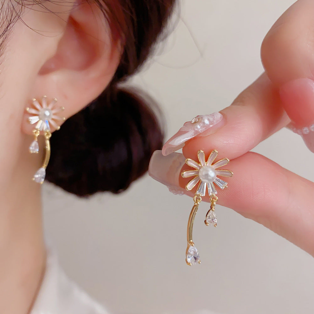 花朵水滴流蘇簡約耳墜－第二視角實拍｜https://igowo.tw/