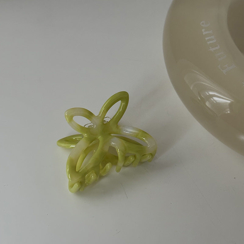 醋酸板材蝴蝶鯊魚夾－蝴蝶小抓-紫色款細節｜https://igowo.tw/