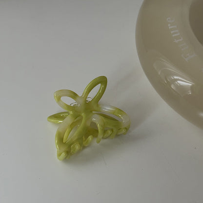醋酸板材蝴蝶鯊魚夾－蝴蝶小抓-紫色款細節｜https://igowo.tw/