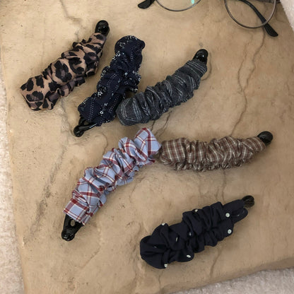 布面格紋髮夾－商品主圖｜https://igowo.tw/