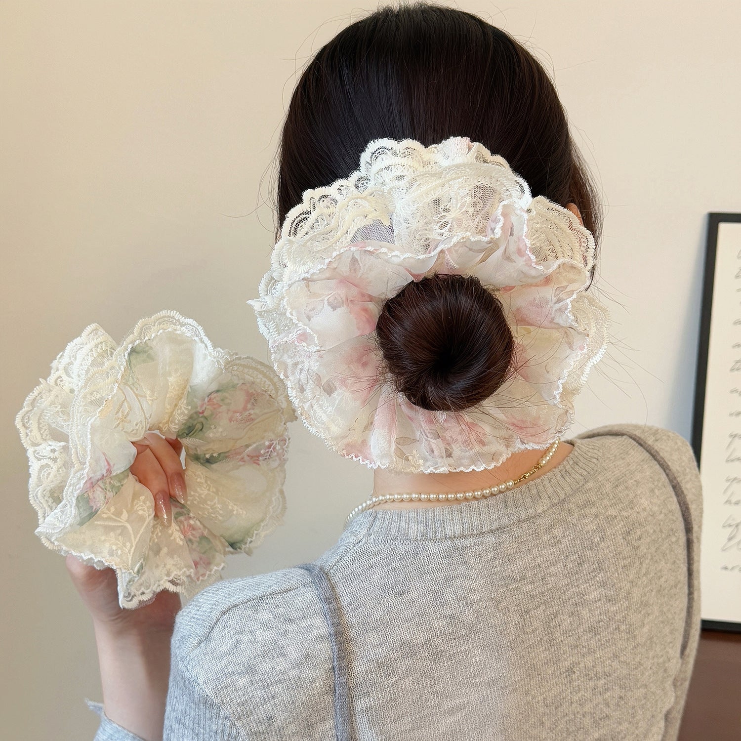網紗蕾絲大腸圈髮圈－商品主圖｜https://igowo.tw/