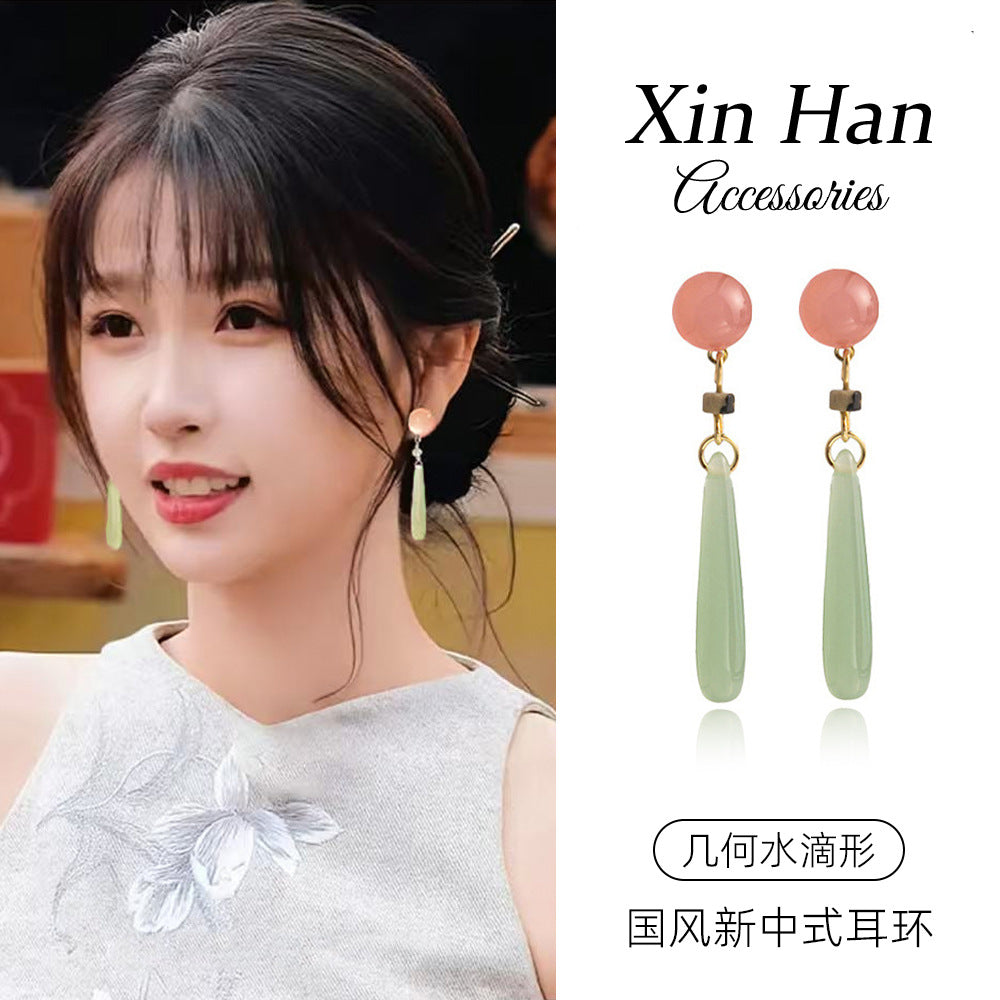 水滴流蘇長版耳環－商品主圖｜https://igowo.tw/